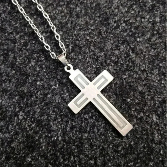 Glow in the Dark Cross Steel Necklace NWT - Picture 2 of 2